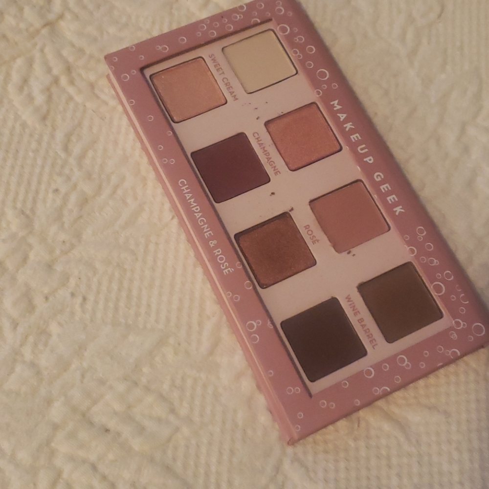 Eyeshadow